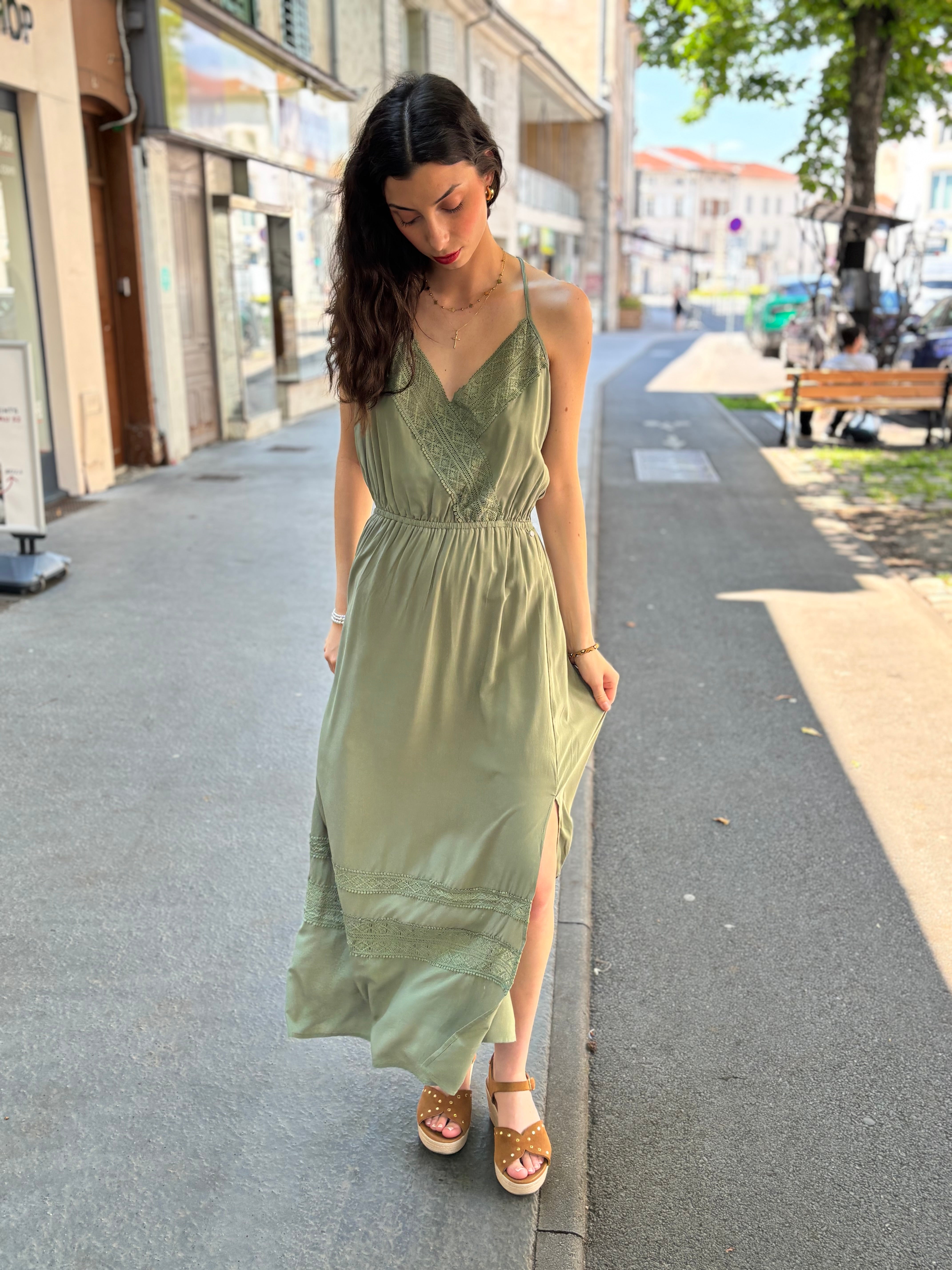 ROBE RUVEDA