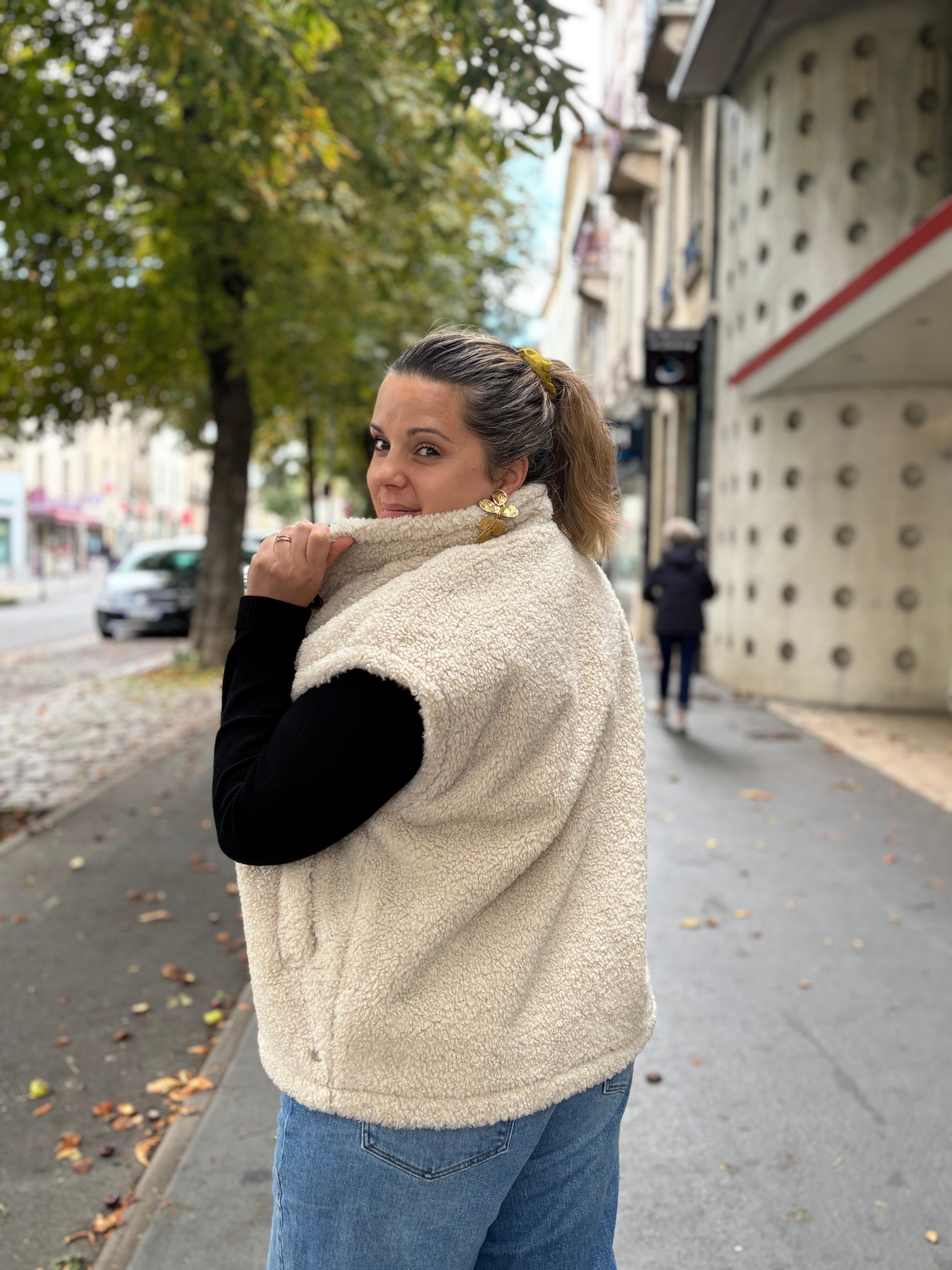 VESTE SANS MANCHES VATIKA