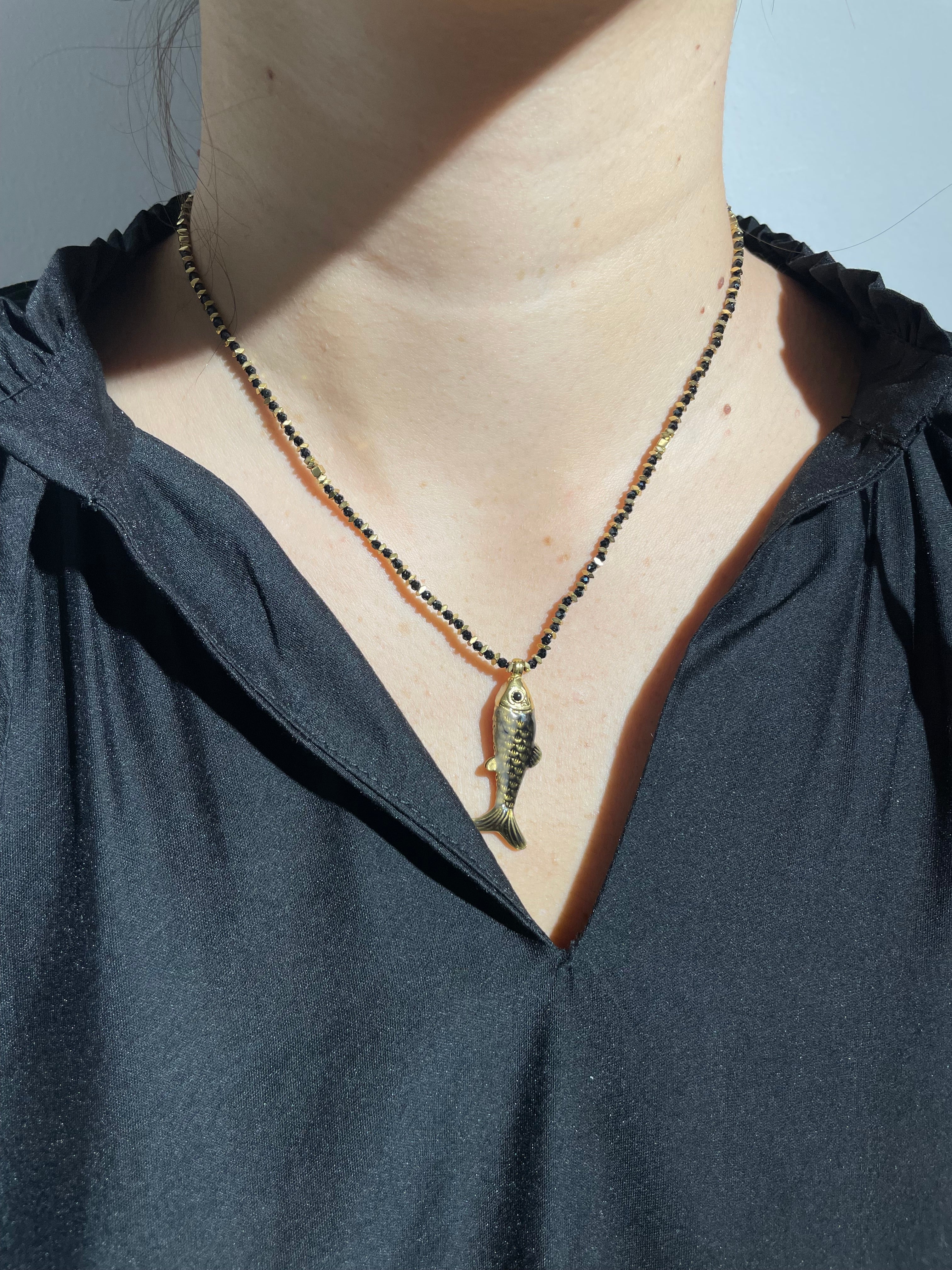 COLLIER FISH