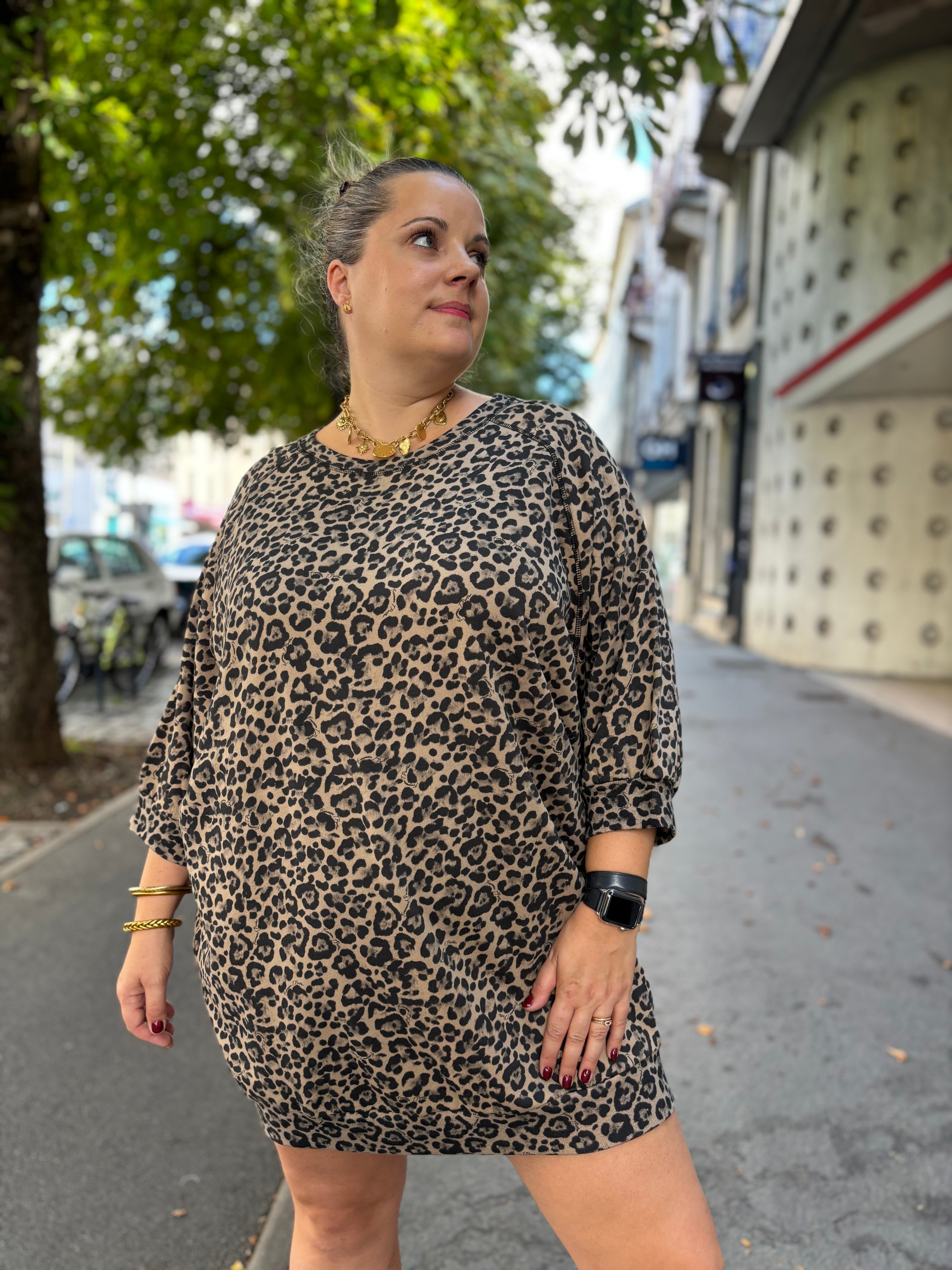 ROBE RODA LEO
