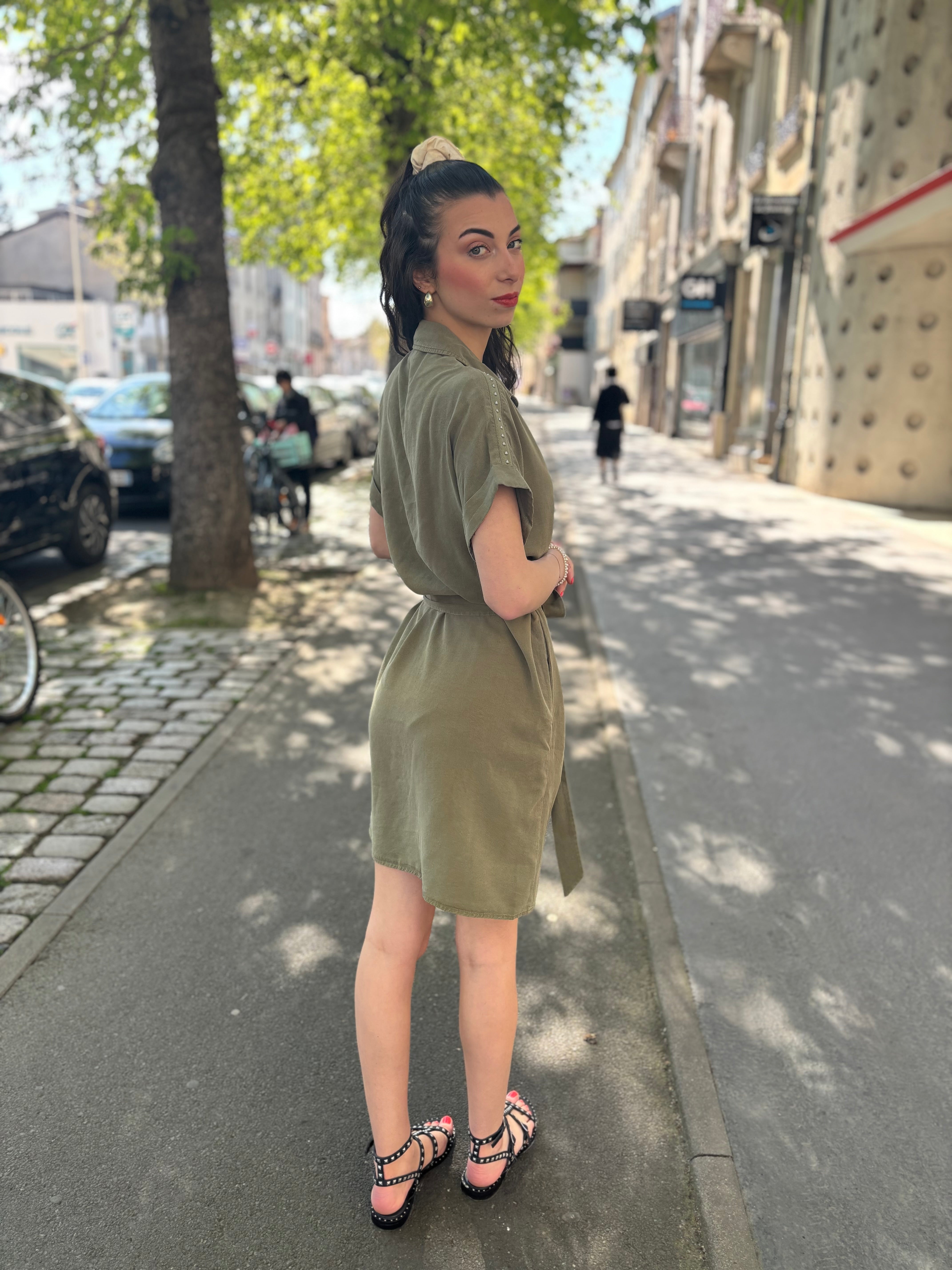 ROBE RAFFIA
