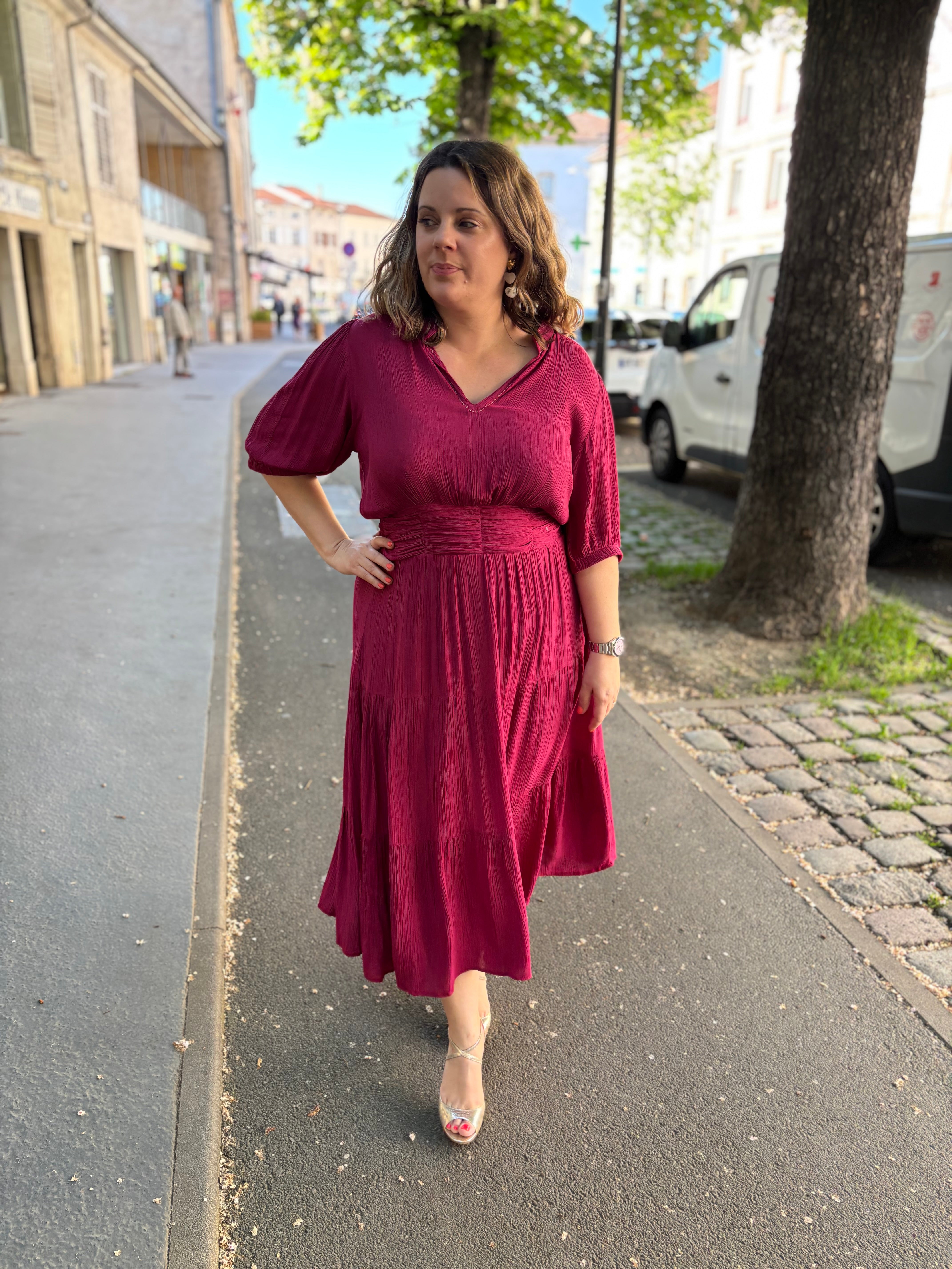 ROBE OMOA