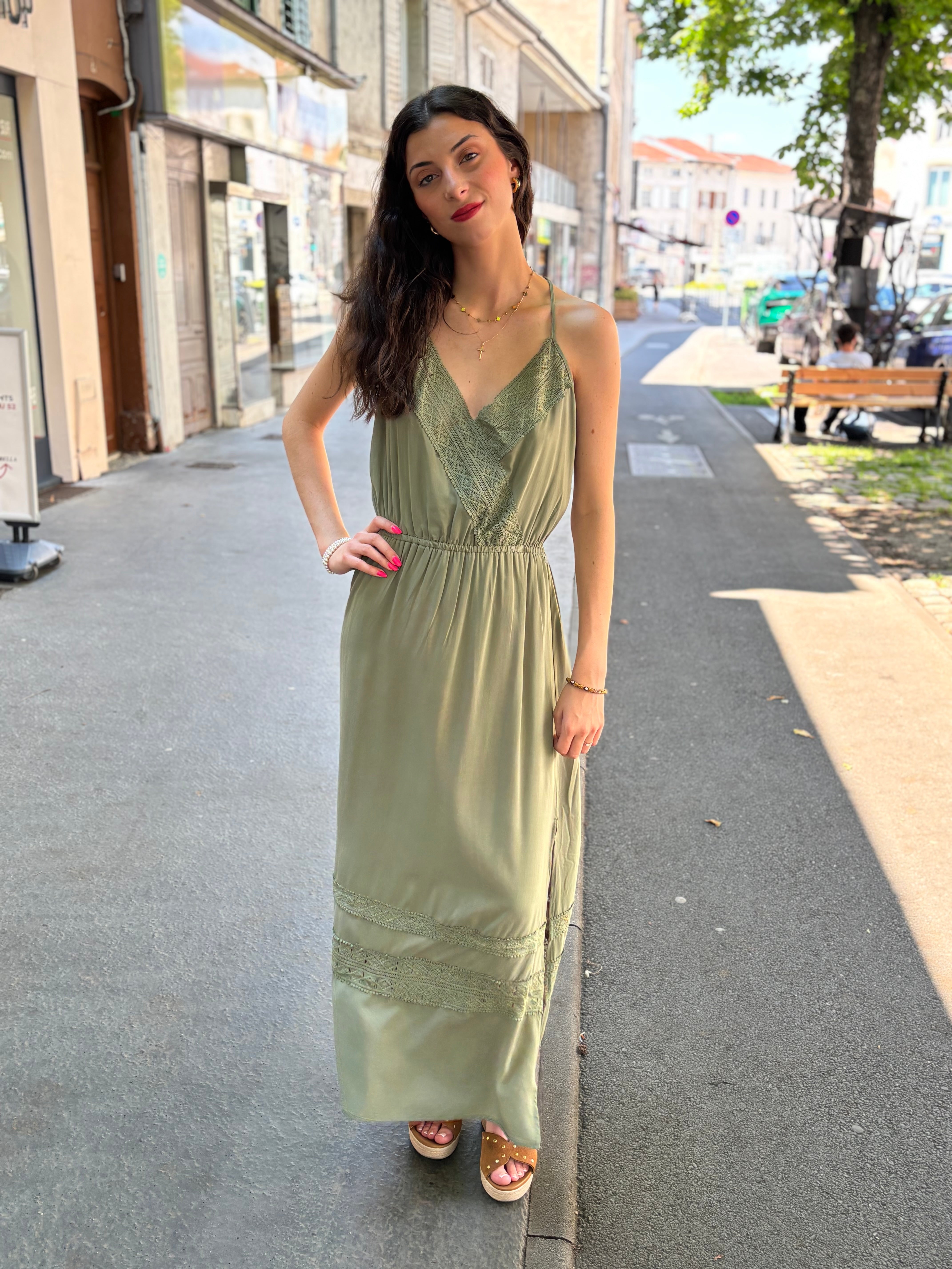 ROBE RUVEDA