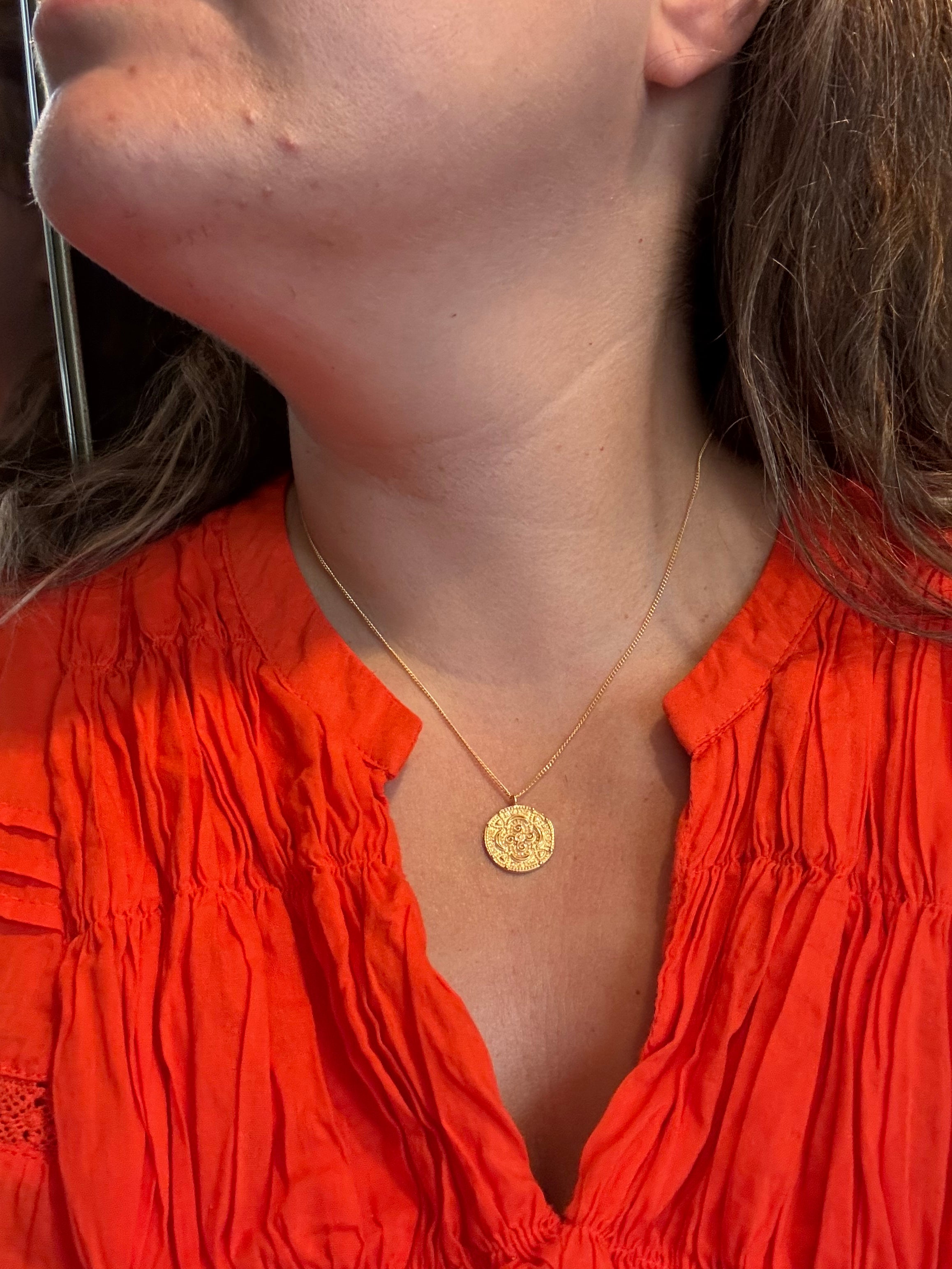 COLLIER MATVEI