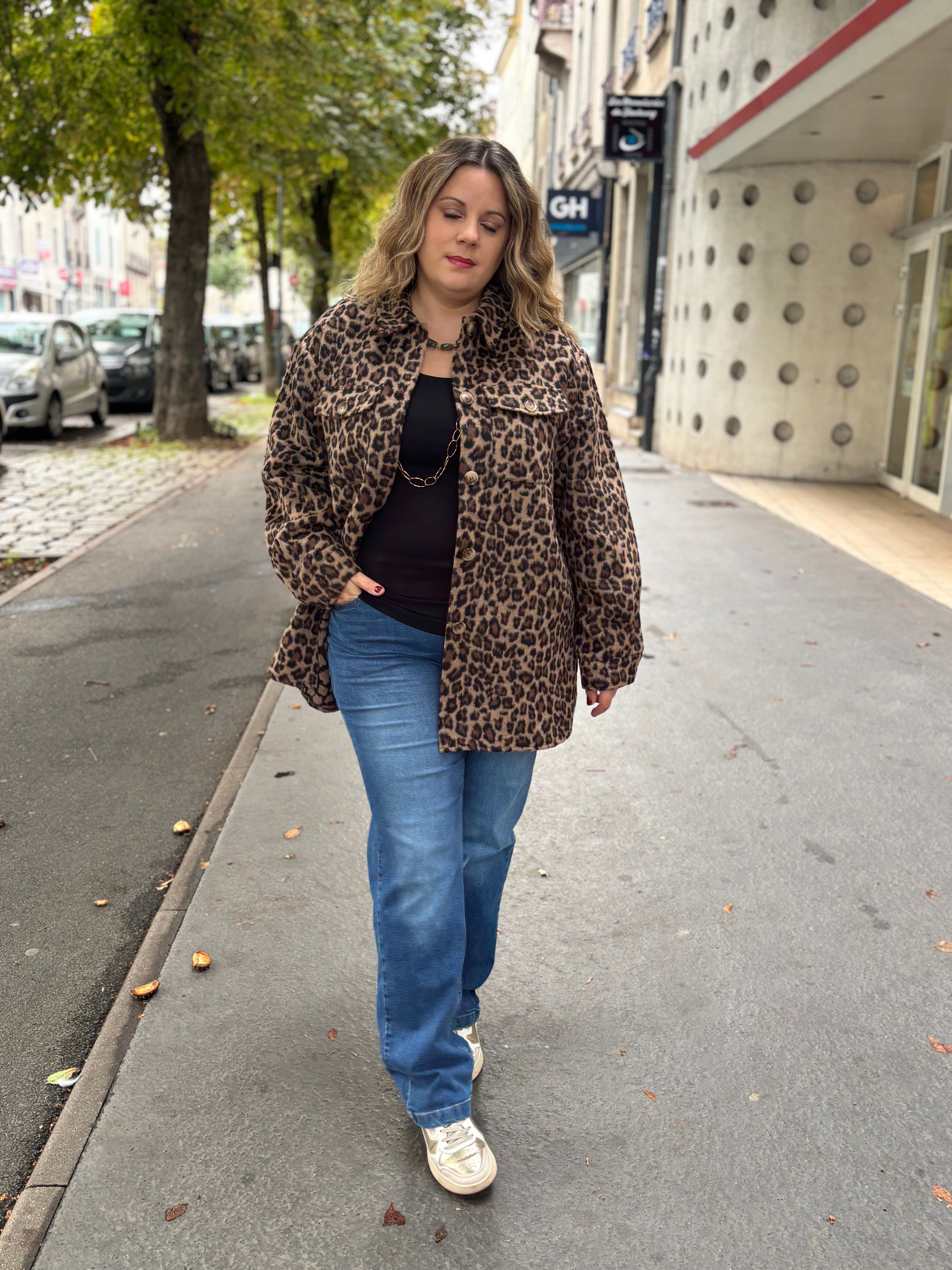 VESTE SAGA