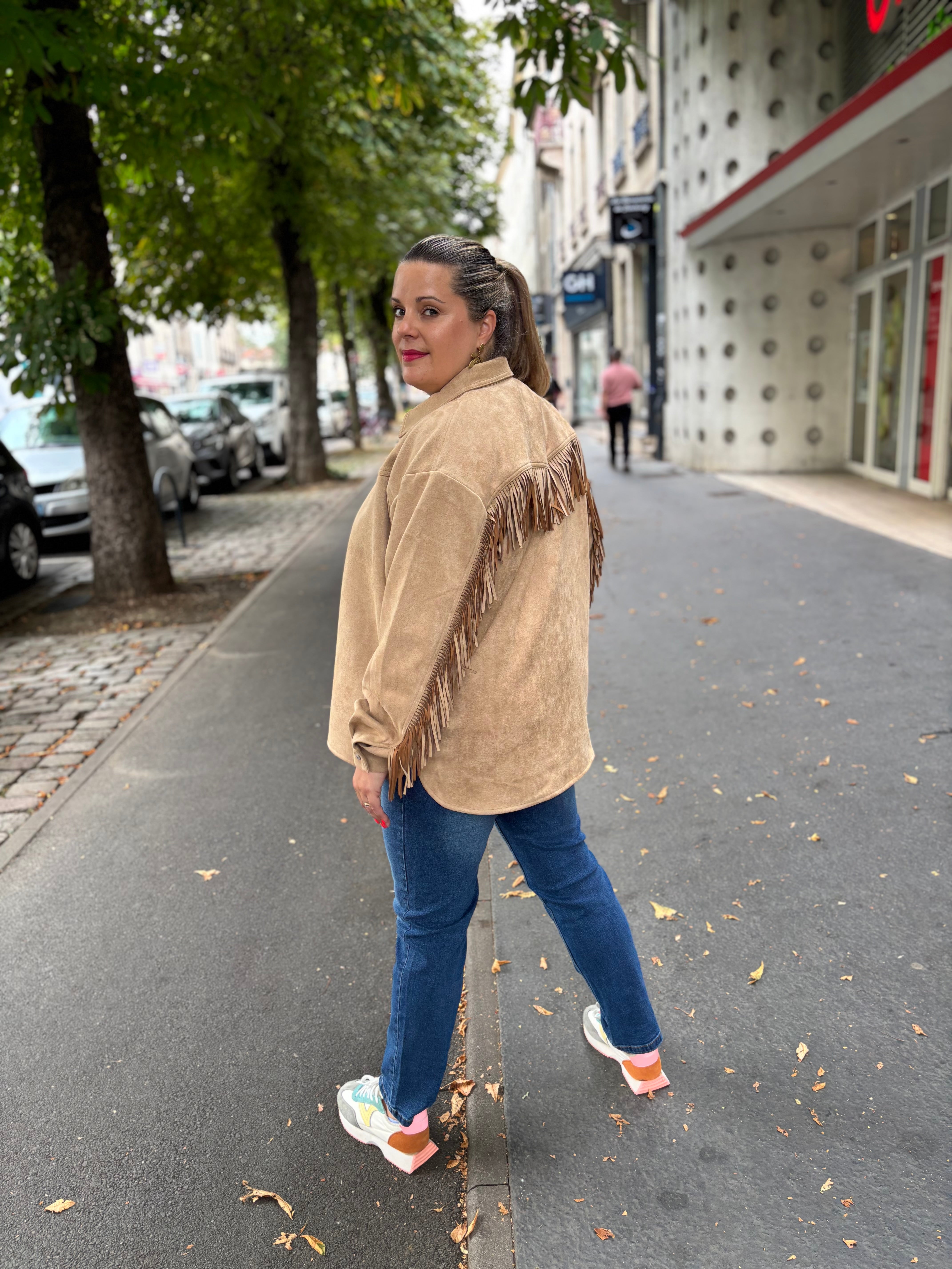 VESTE EFFANO