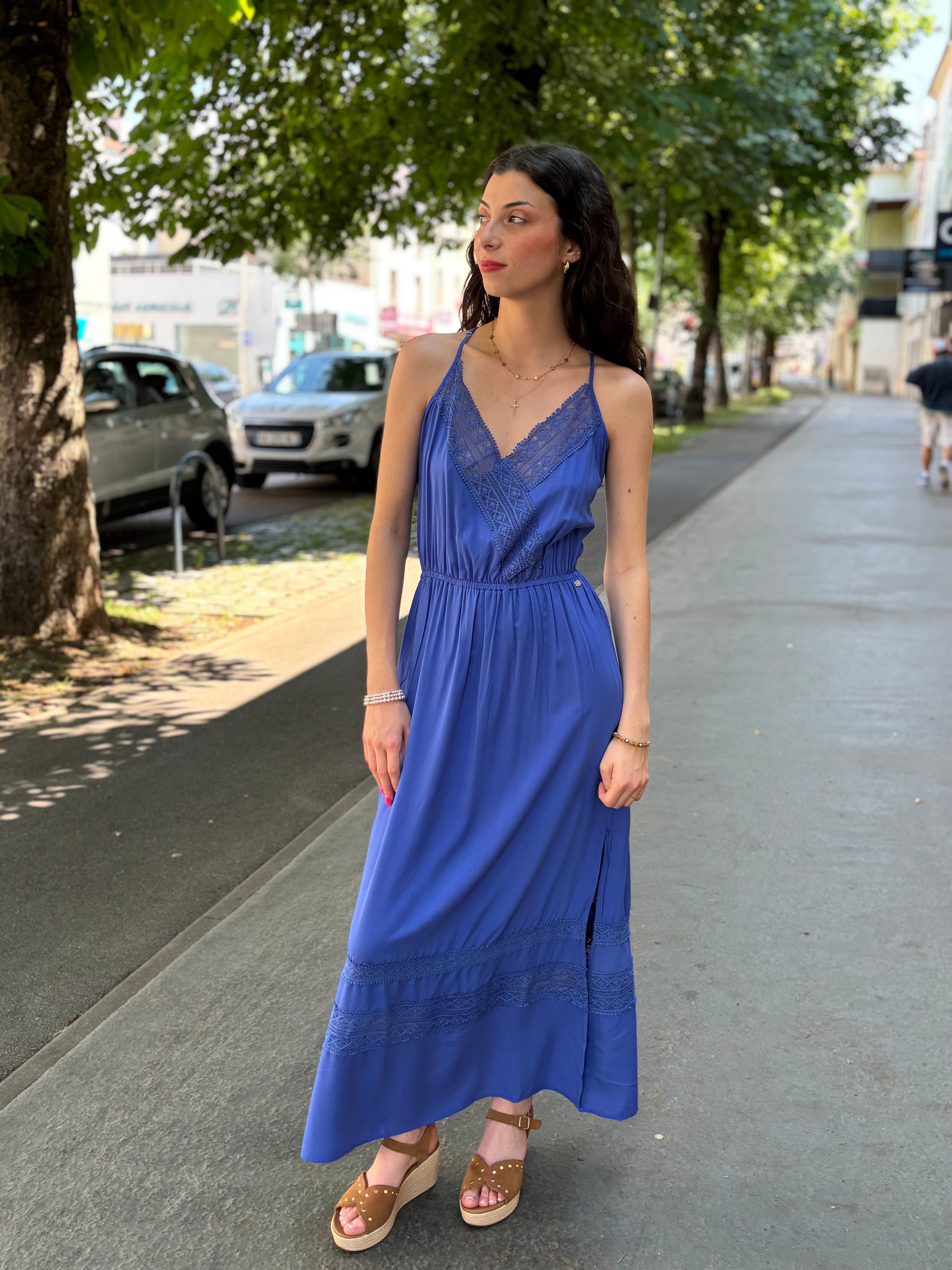 ROBE RUVEDA