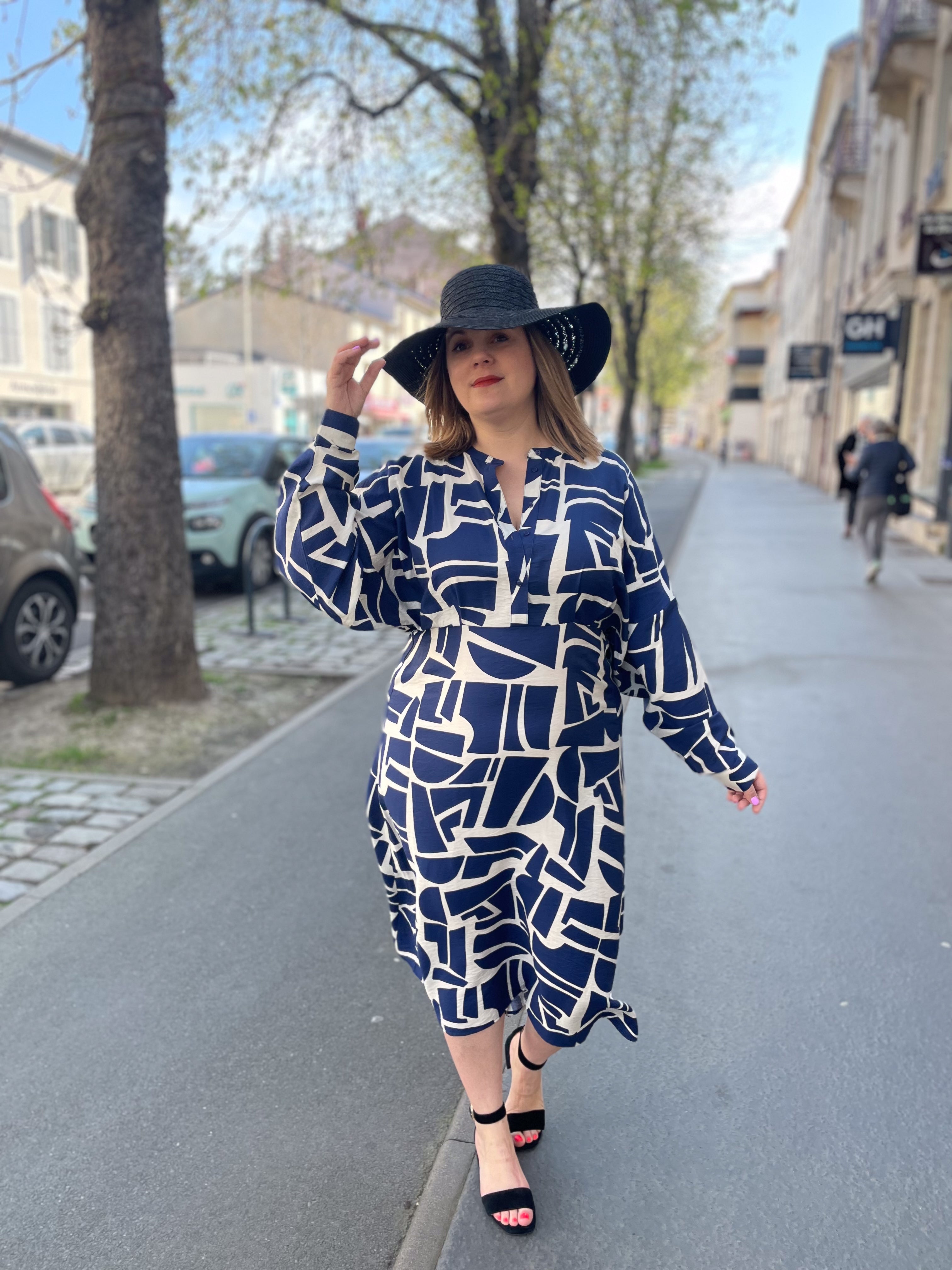 ROBE IHAMMA