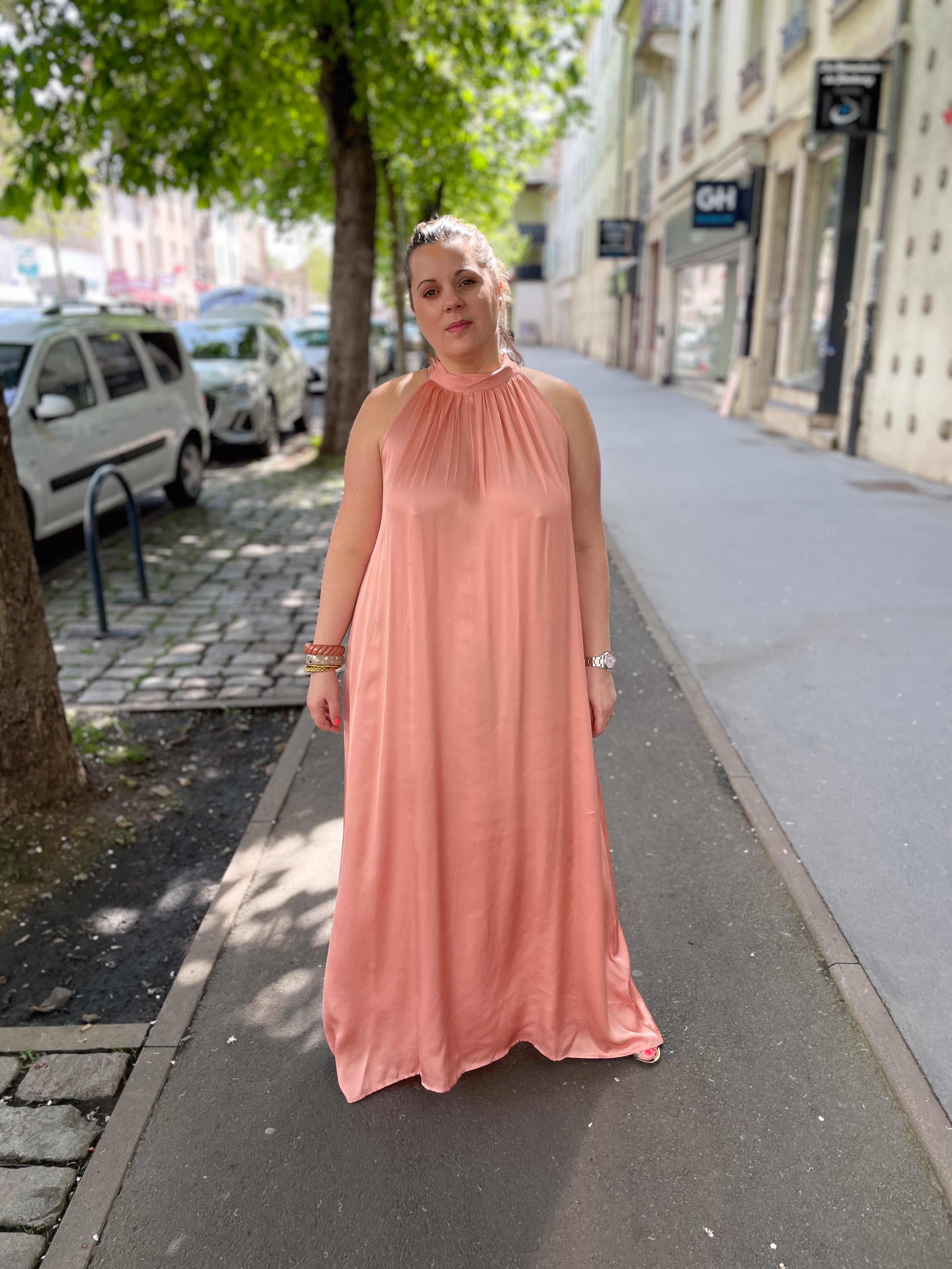 ROBE ROSE