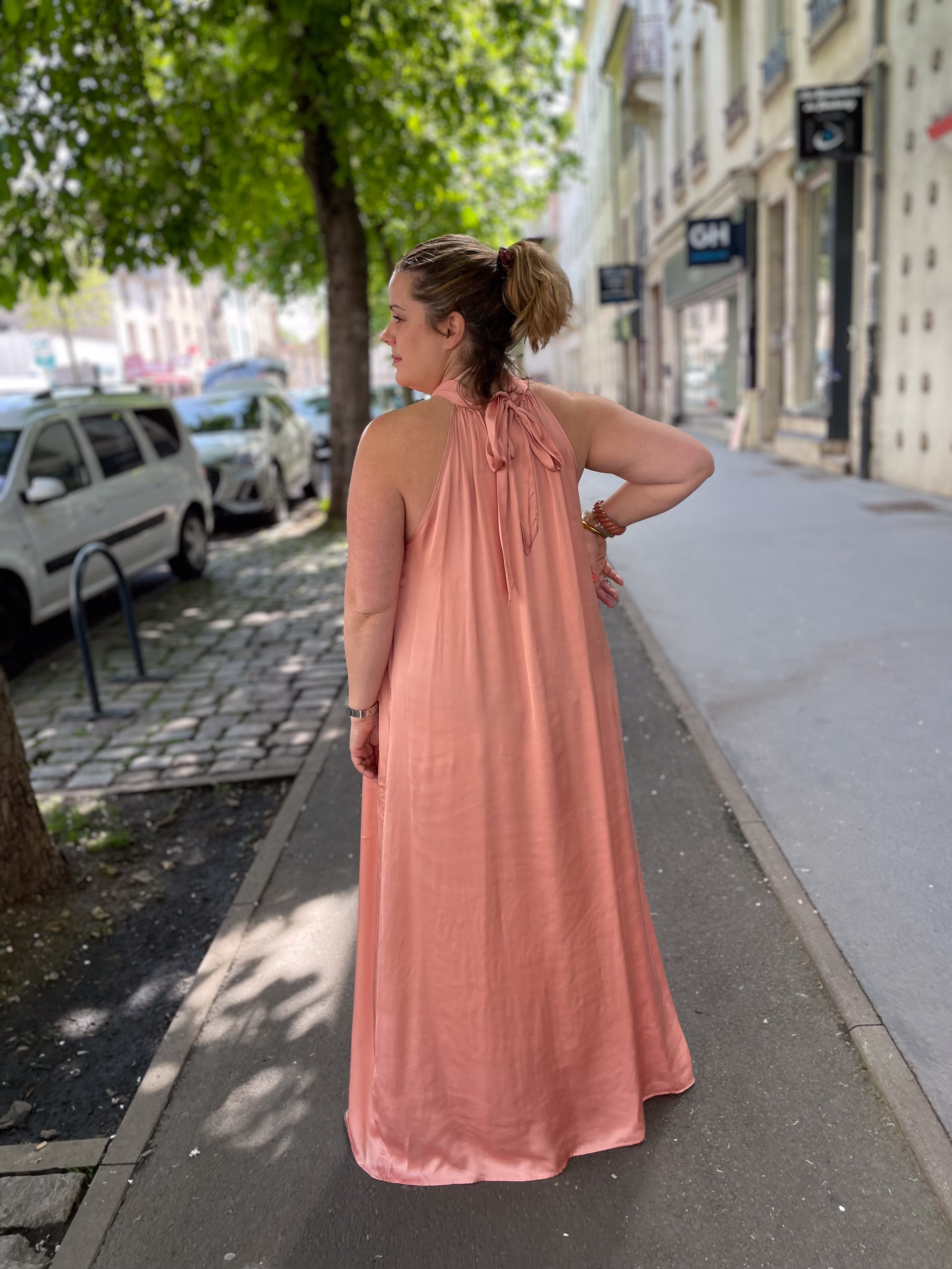 ROBE ROSE