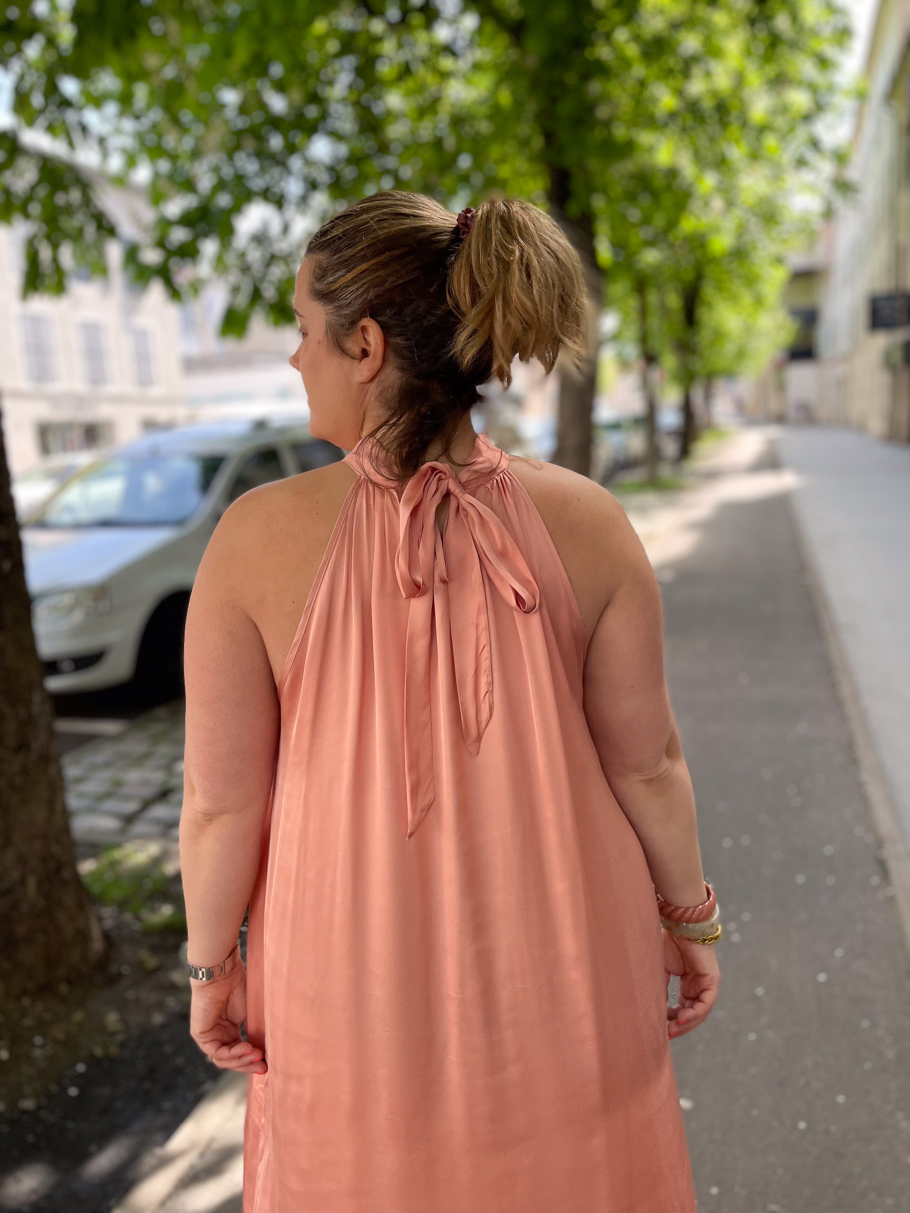 ROBE ROSE