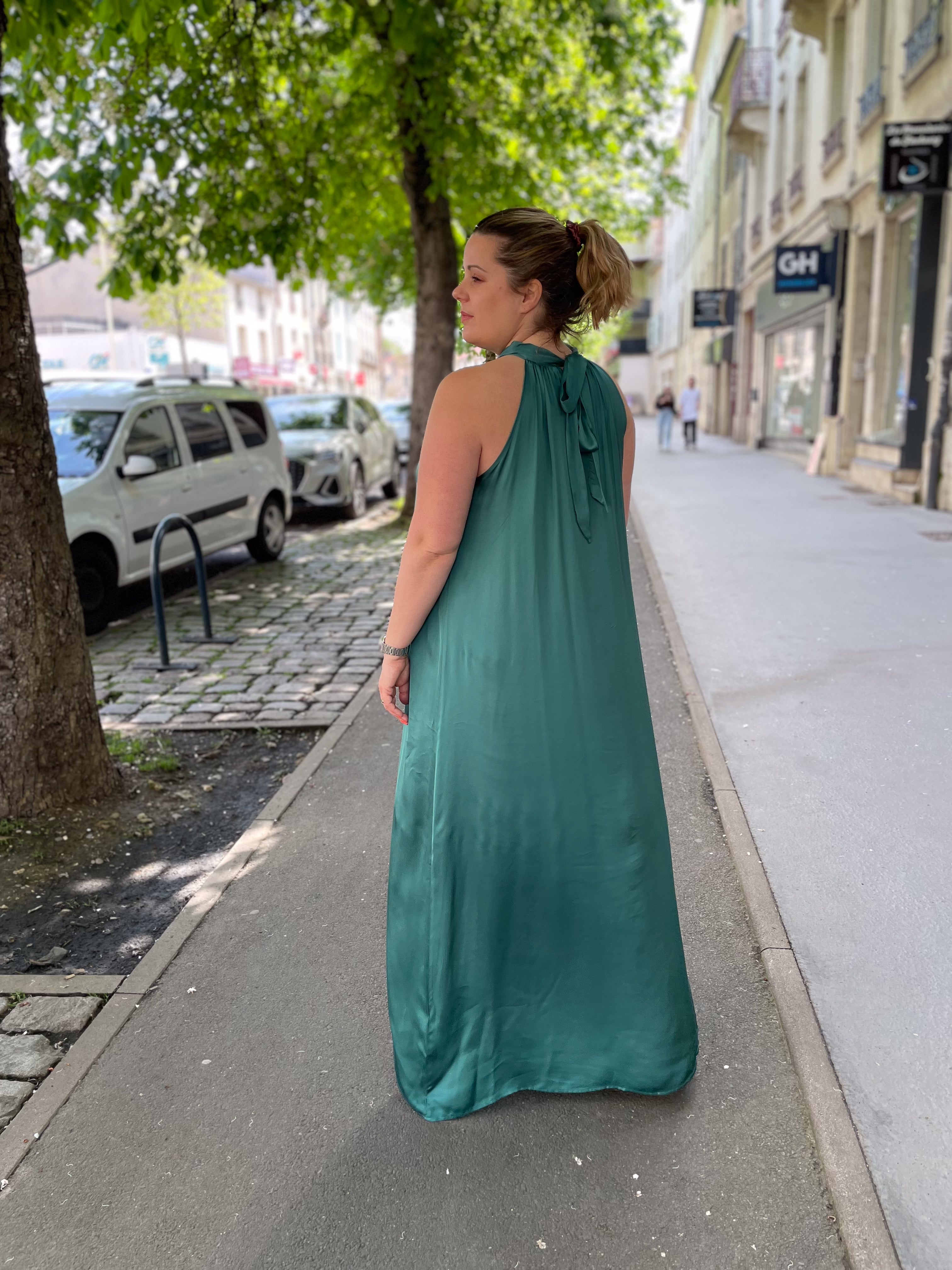 ROBE ROSE
