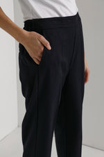 Charger l&#39;image dans la galerie, PANTALON 7/8 SAKURA NOIR
