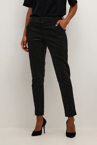 CHINO EN VELOURS LINA