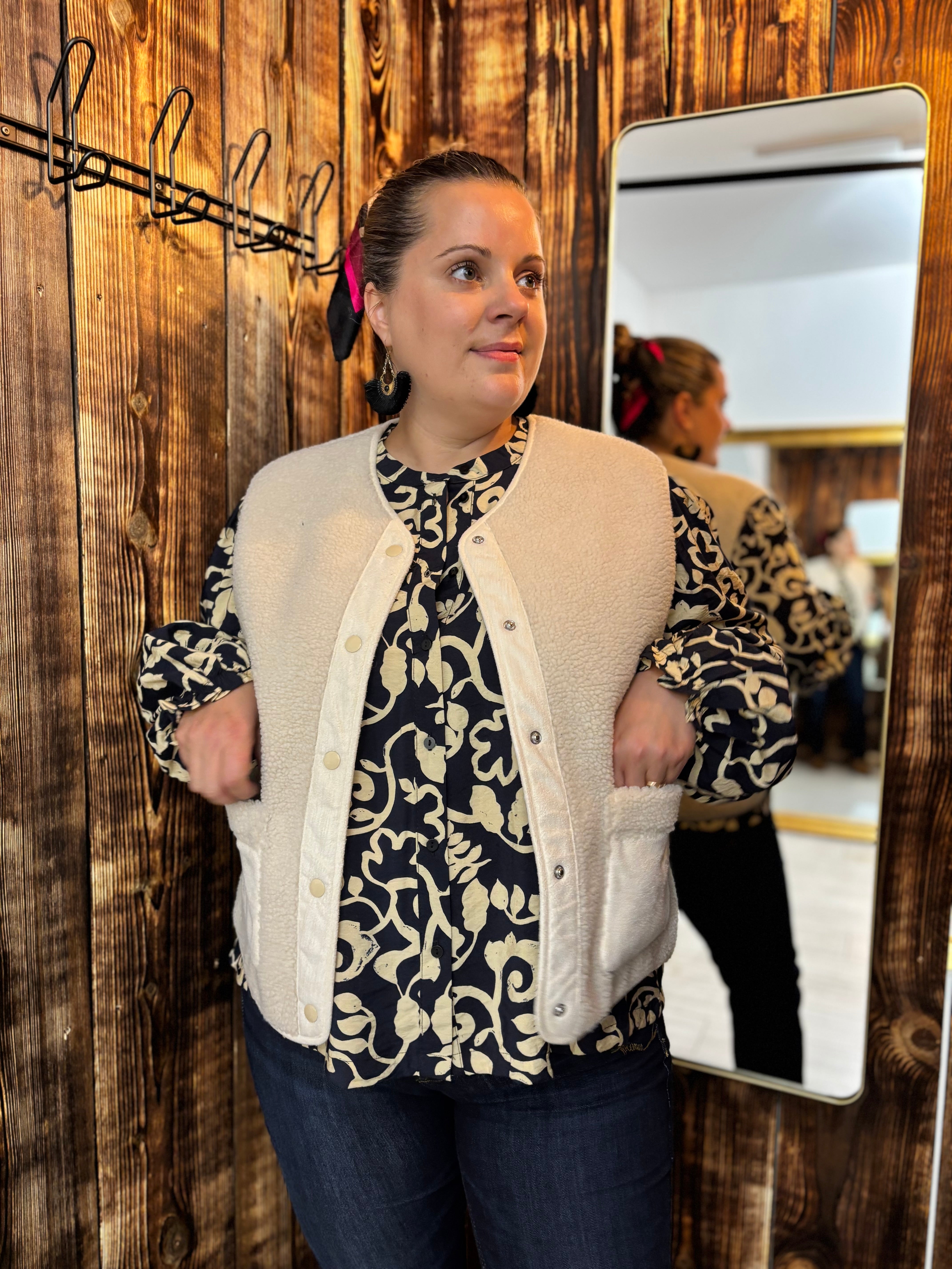 GILET JUNE