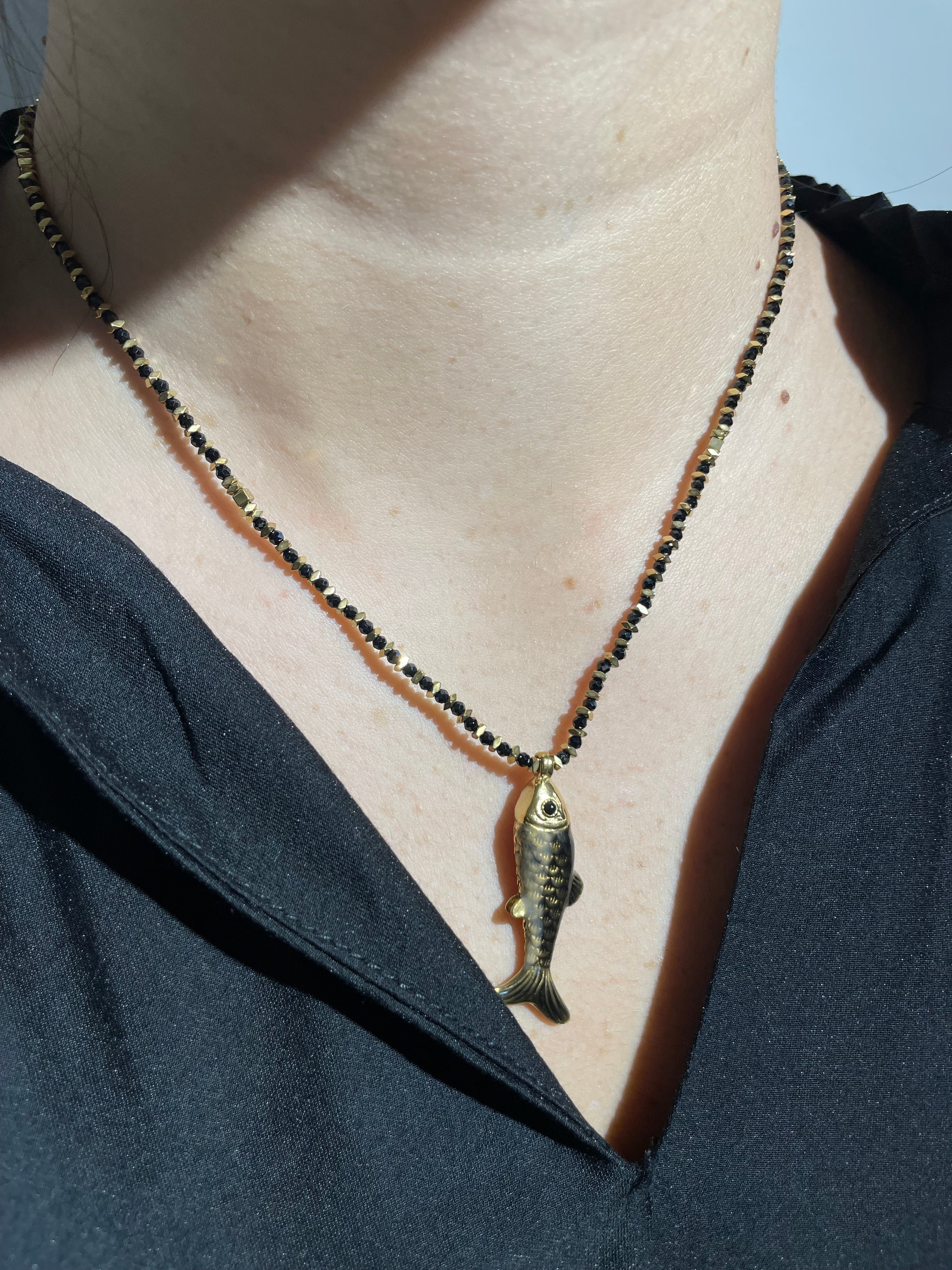 COLLIER FISH