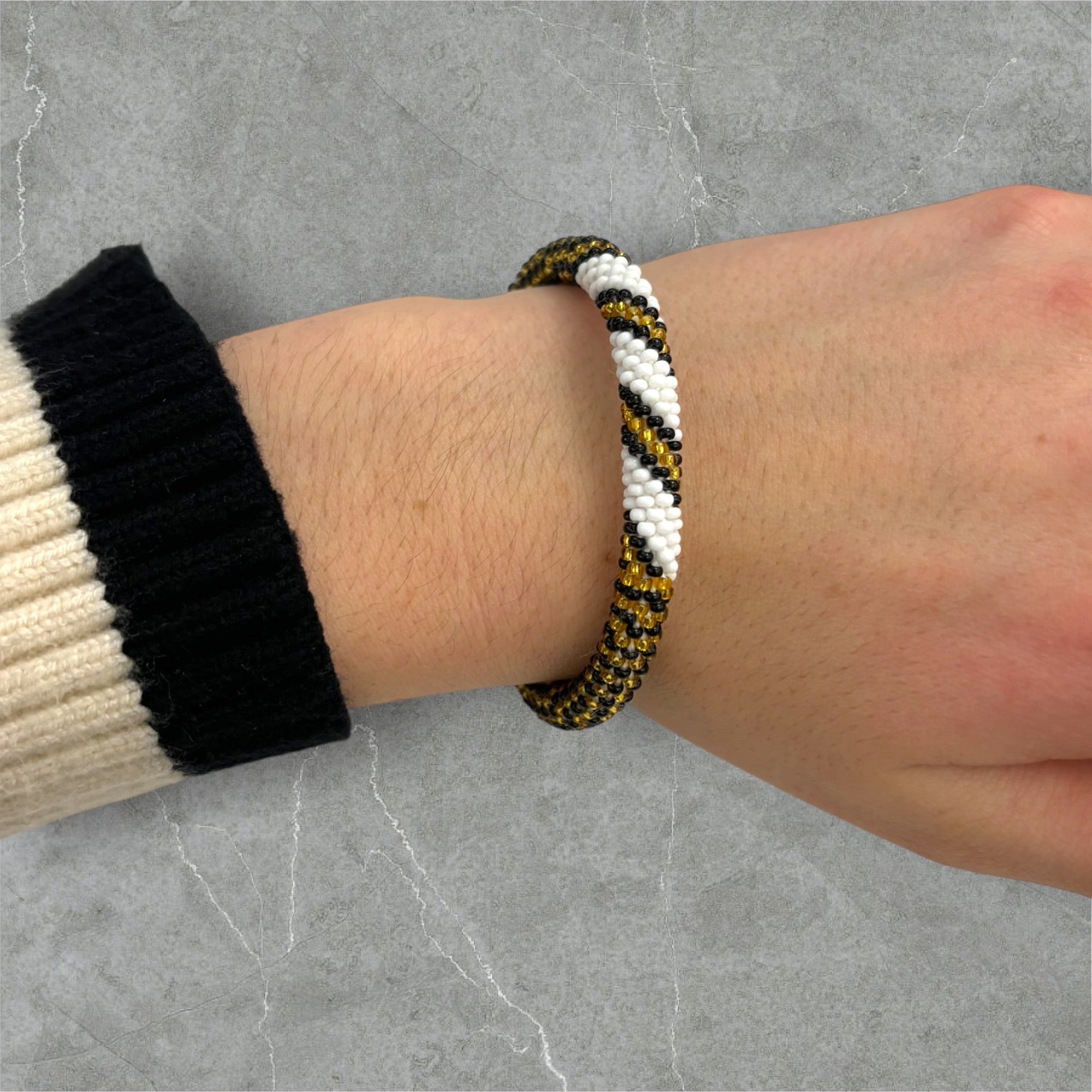 BRACELETS NEPALAIS