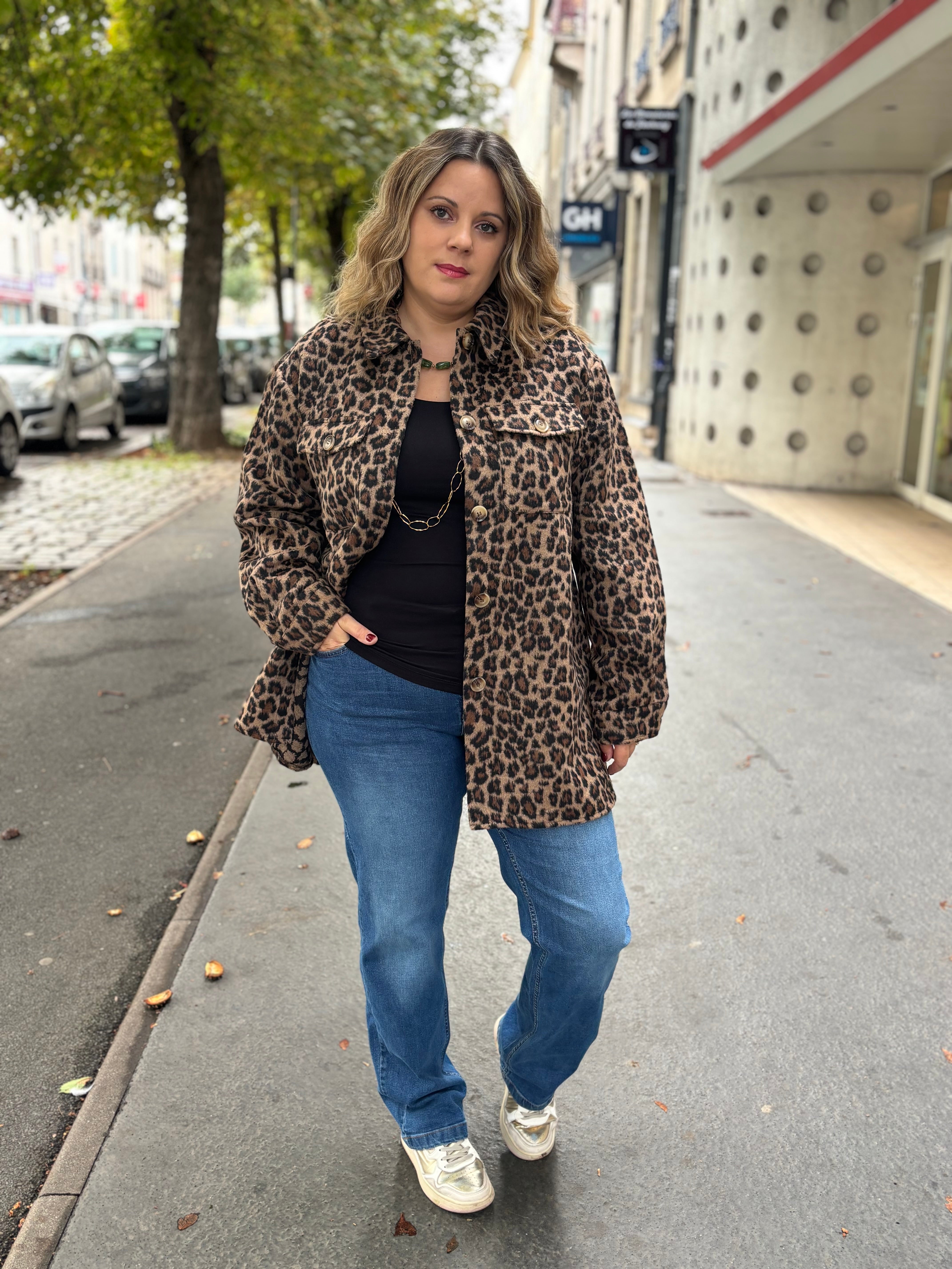 VESTE SAGA