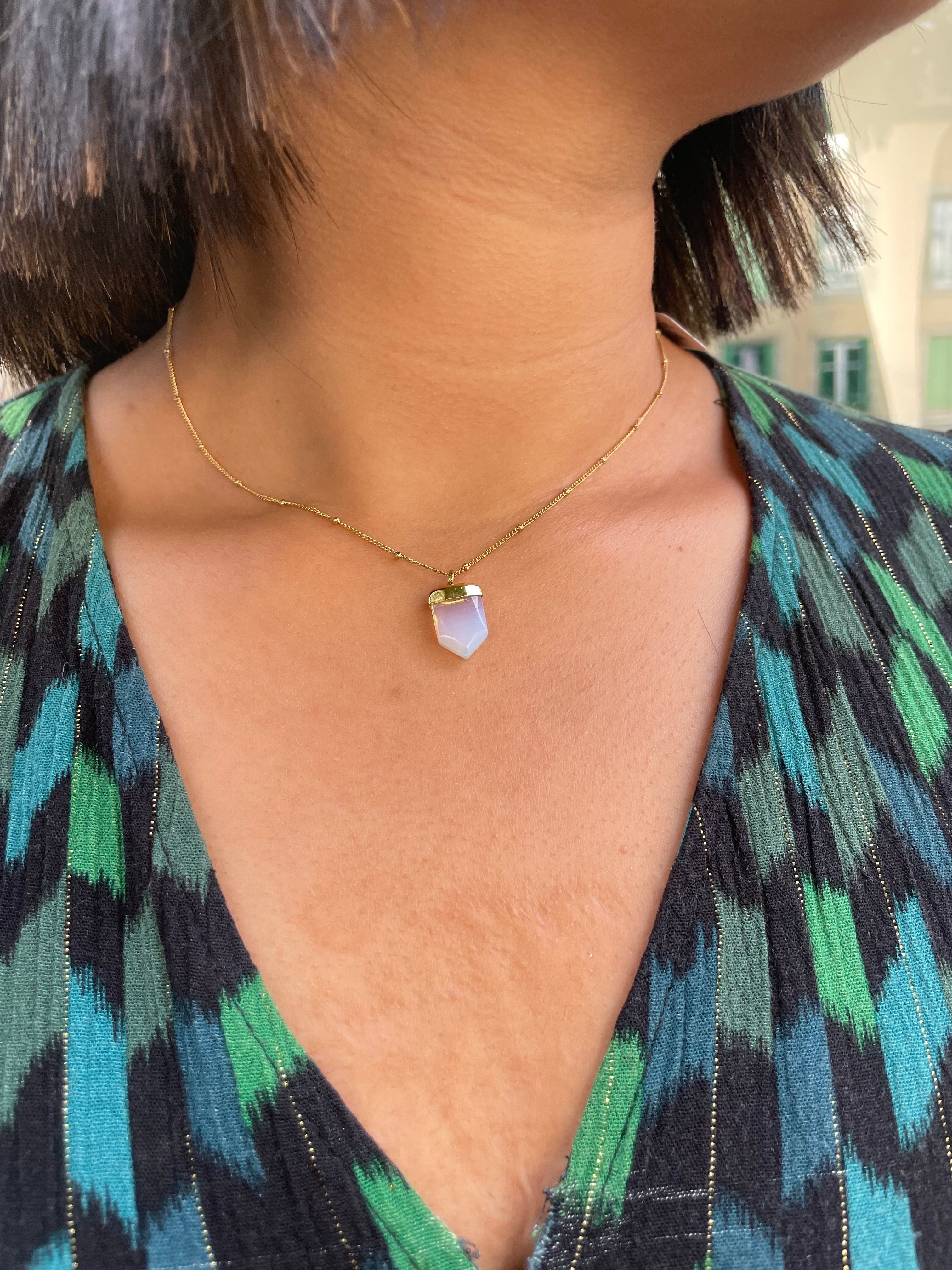 COLLIER IRIS