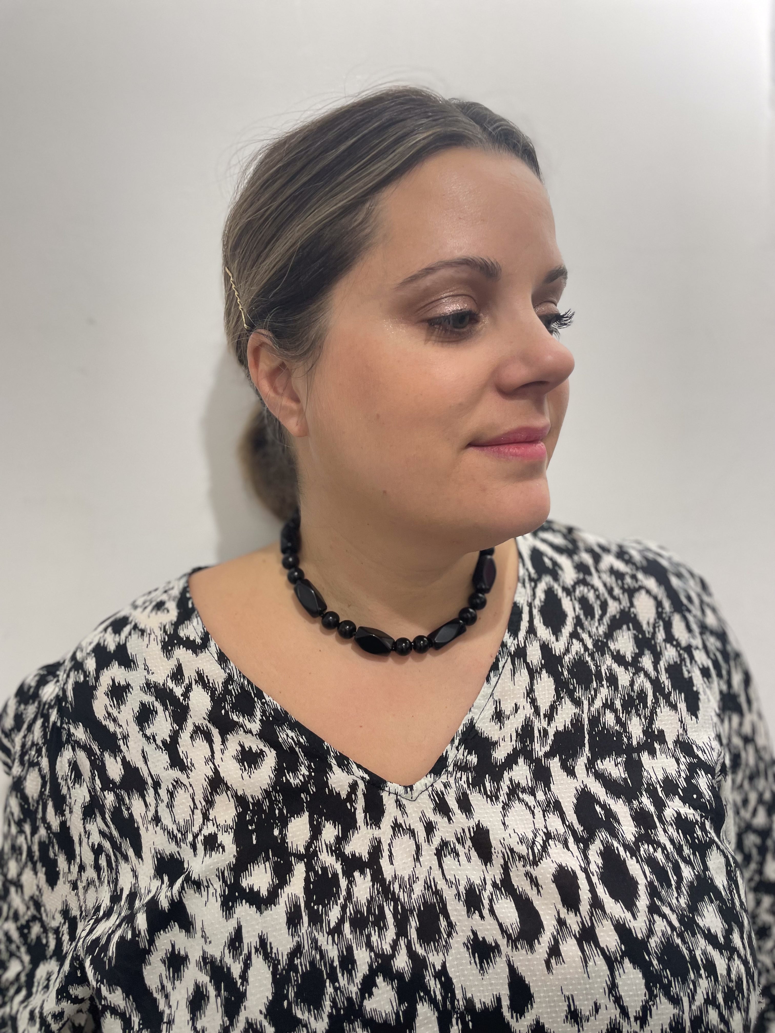 COLLIER ISABEL