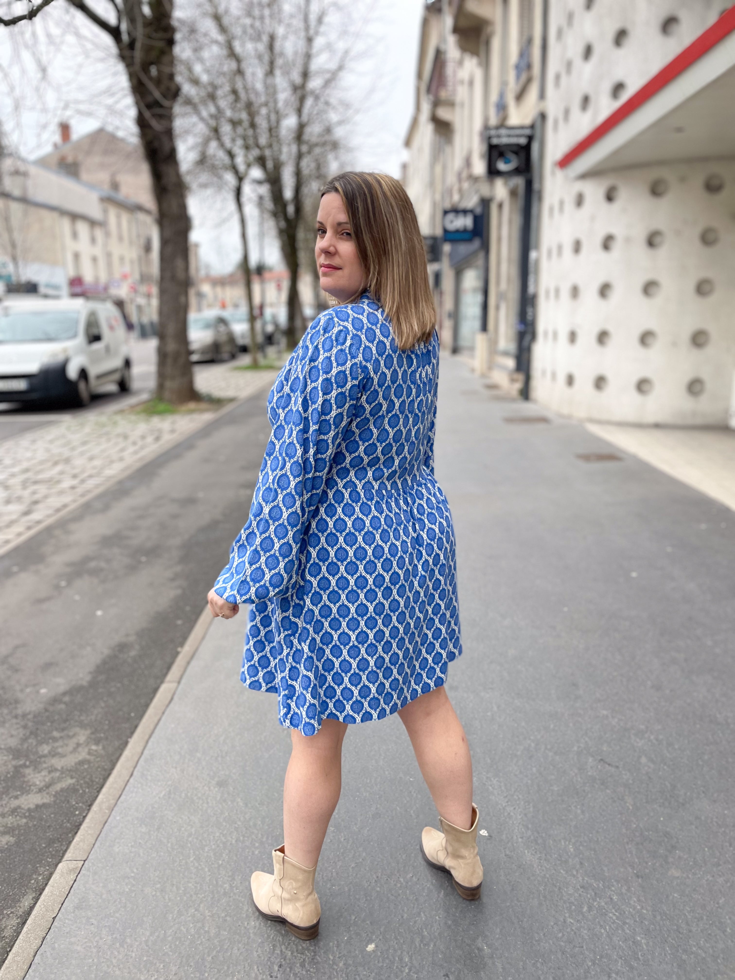 ROBE NASREEN