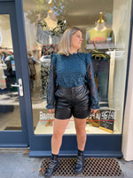 Charger l&#39;image dans la galerie, SHORT EMELIE

