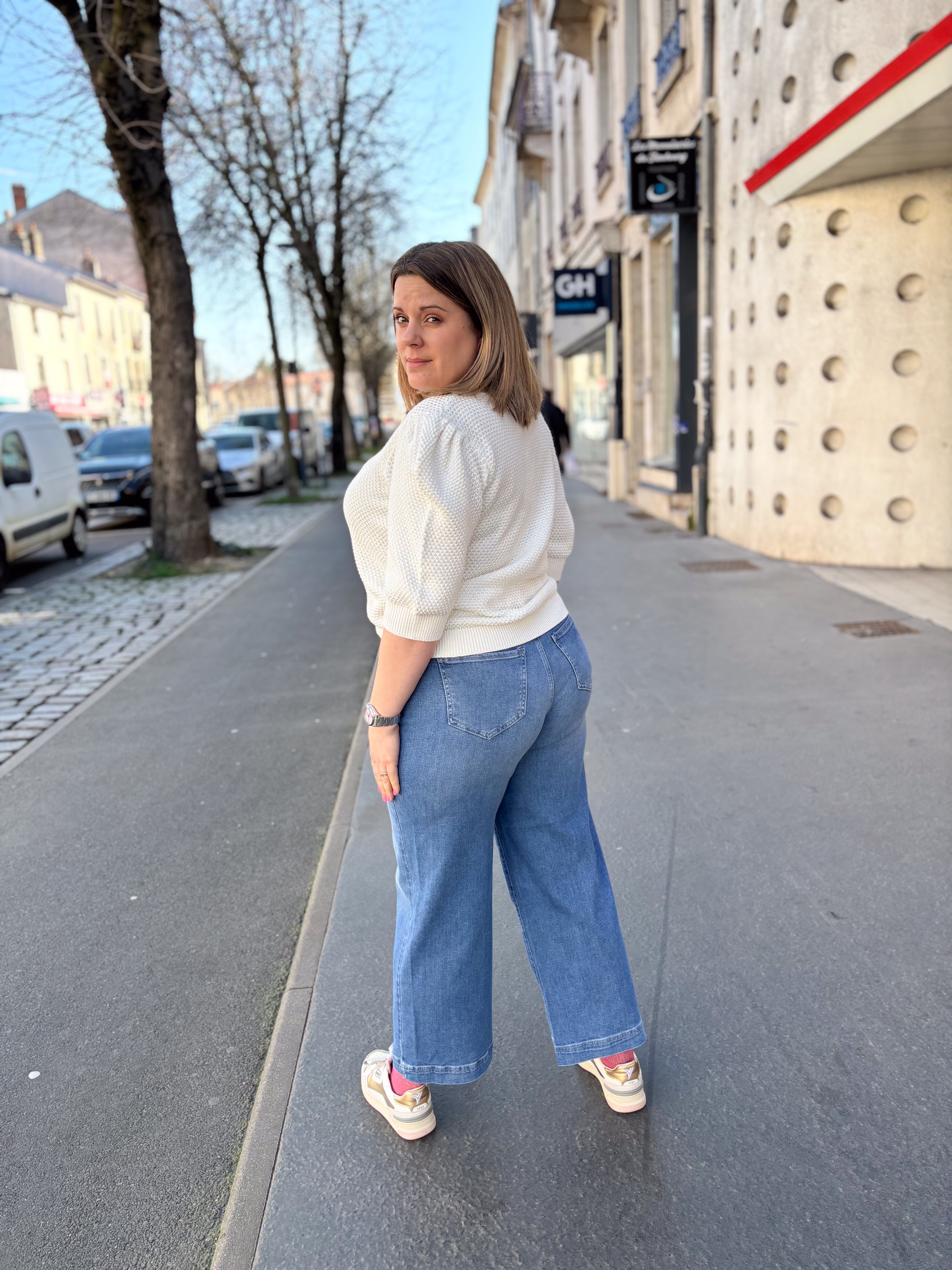 JEAN ADELE FRENESIA
