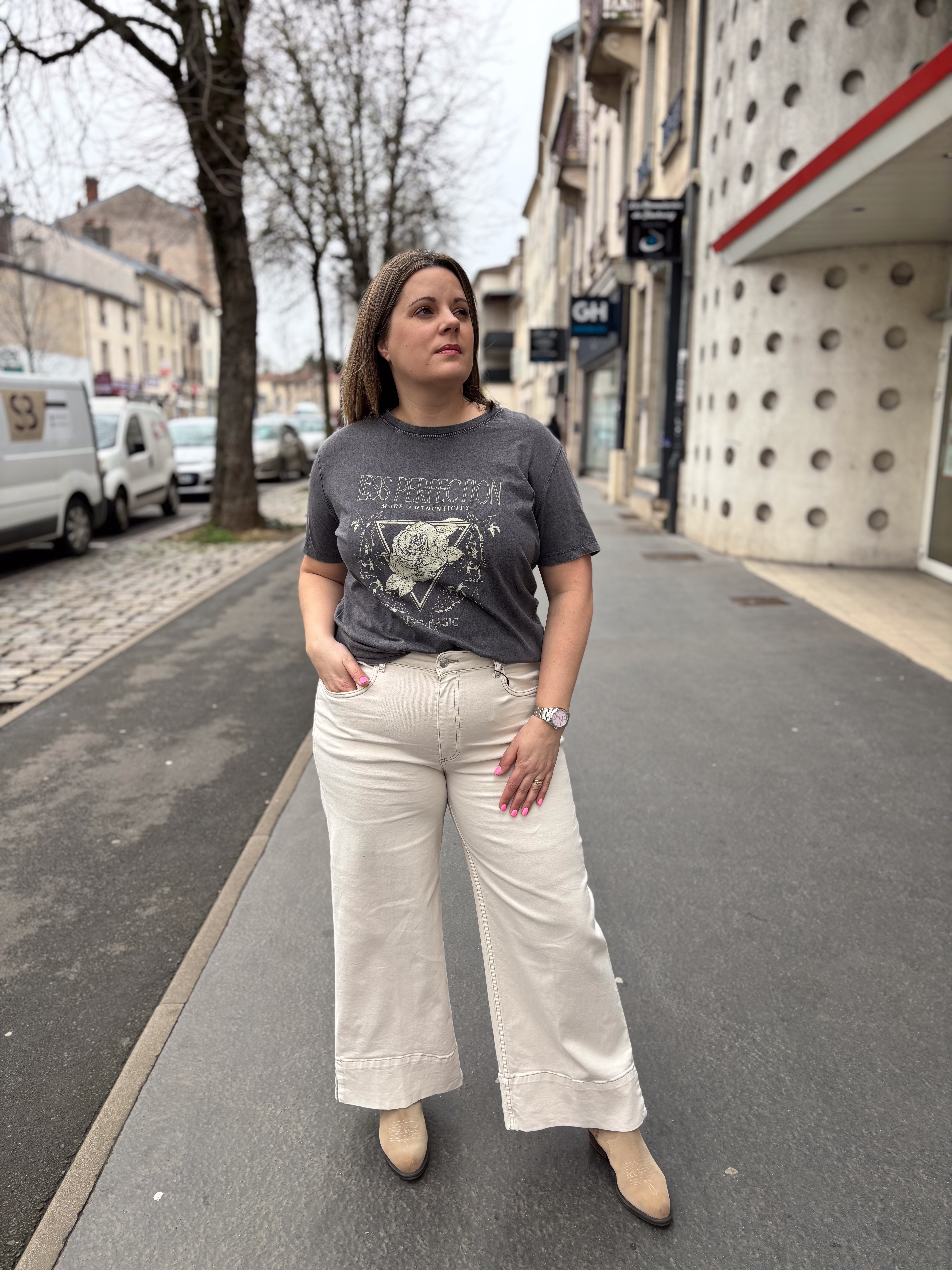 JEAN LYDIA