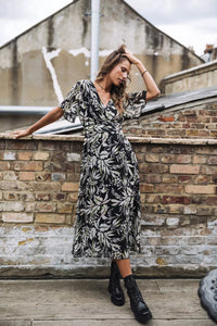 ROBE RAVENA WILDFLOWERS
