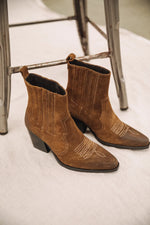 Charger l&#39;image dans la galerie, BOTTINES TERESA SUEDE

