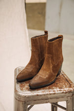 Charger l&#39;image dans la galerie, BOTTINES TERESA SUEDE
