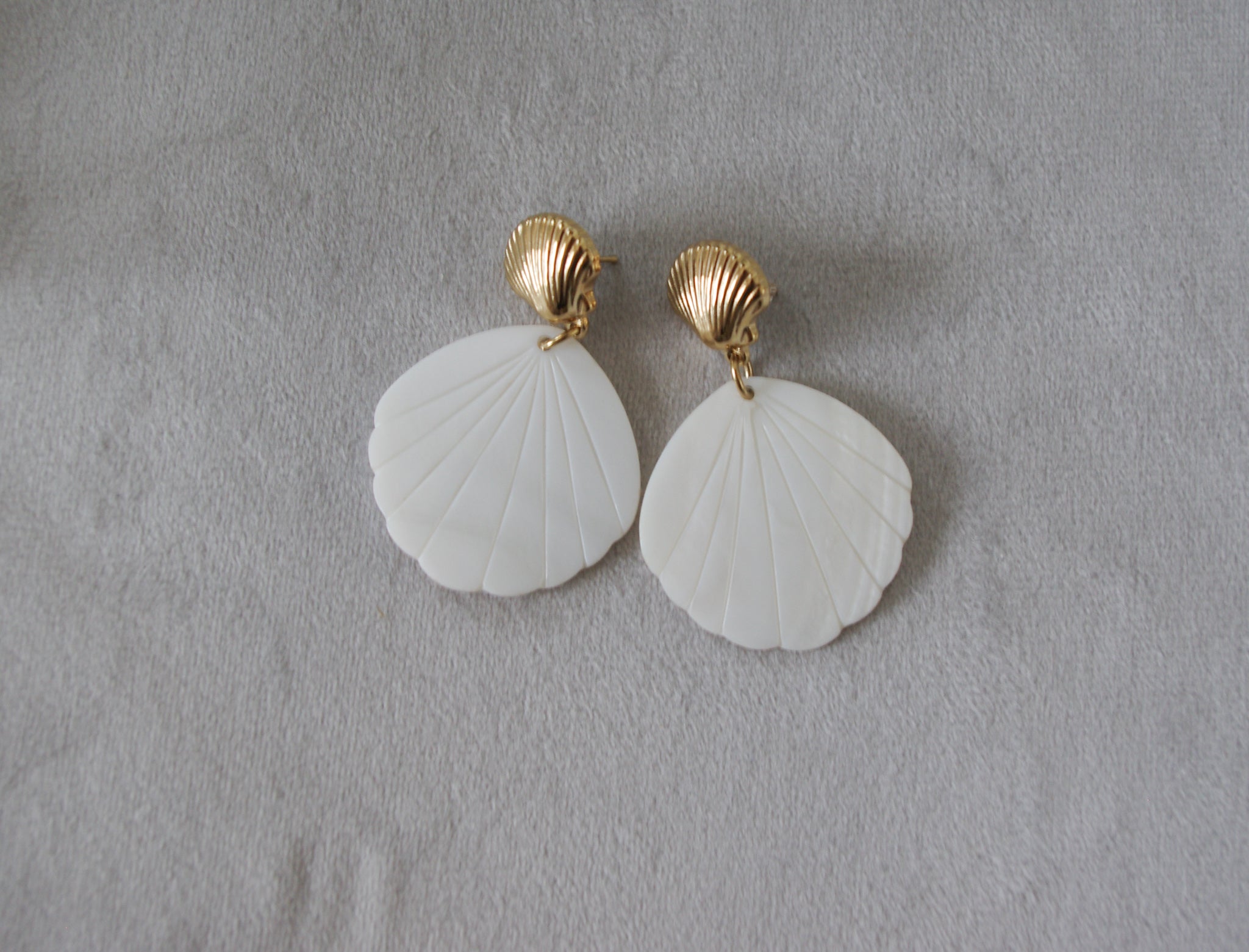 BOUCLES D'OREILLES COQUILLAGES