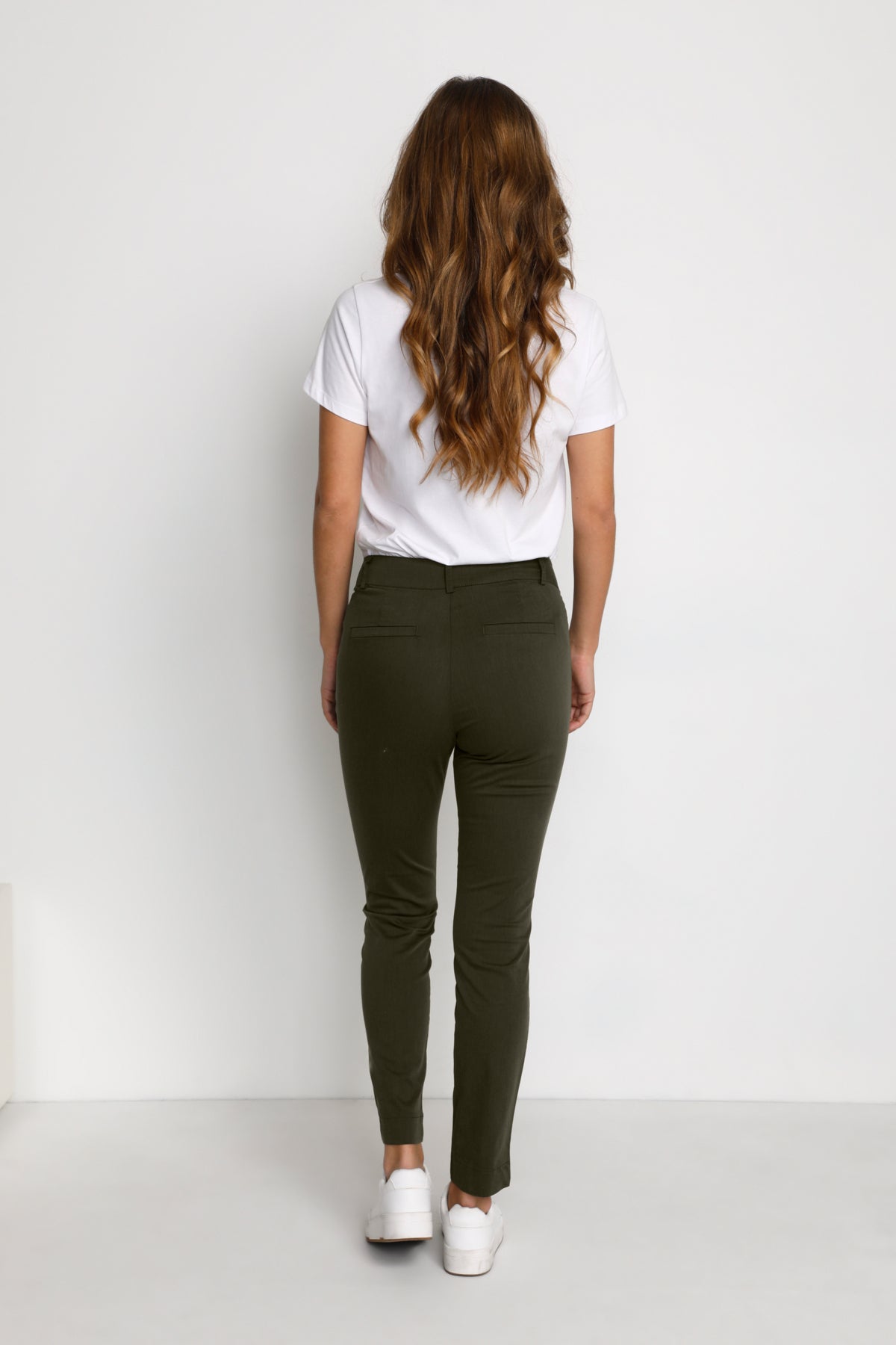 CHINO LEA