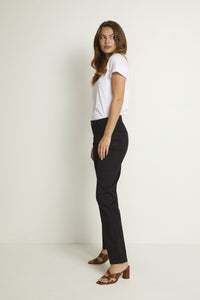 JEAN VICKY REGULAR