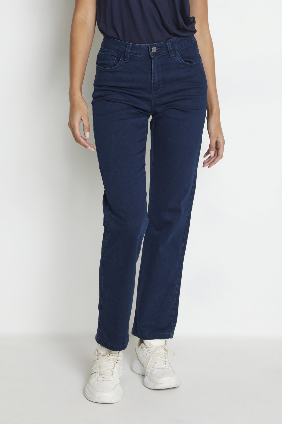 JEAN VICKY REGULAR